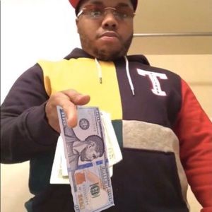 Meet your Posher, Clarence